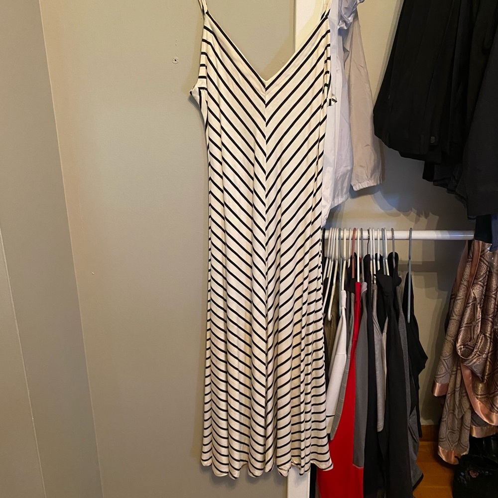Simple loose dress